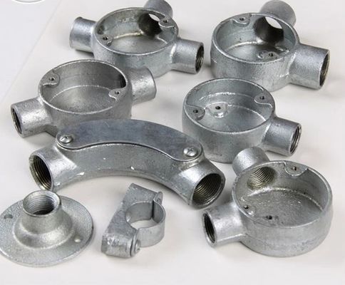 बीएस विद्युत conduit 4 Way 20mm एल्यूमीनियम जंक्शन बॉक्स