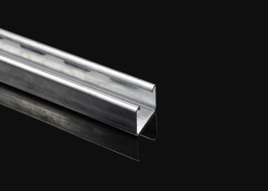 गर्म डुबकी Glavanized स्टील स्लॉट स्ट्रट चैनल ULTo समर्थन conduits 41X 41MM के साथ