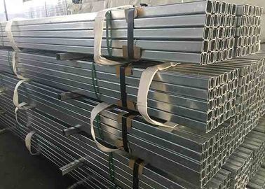गर्म डुबकी Glavanized स्टील स्लॉट Unistrut चैनल के लिए समर्थन conduits